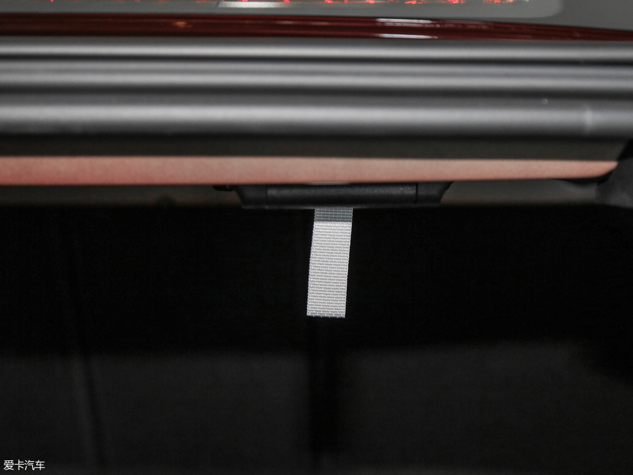 2019��YE���p�T E 200 Coupe