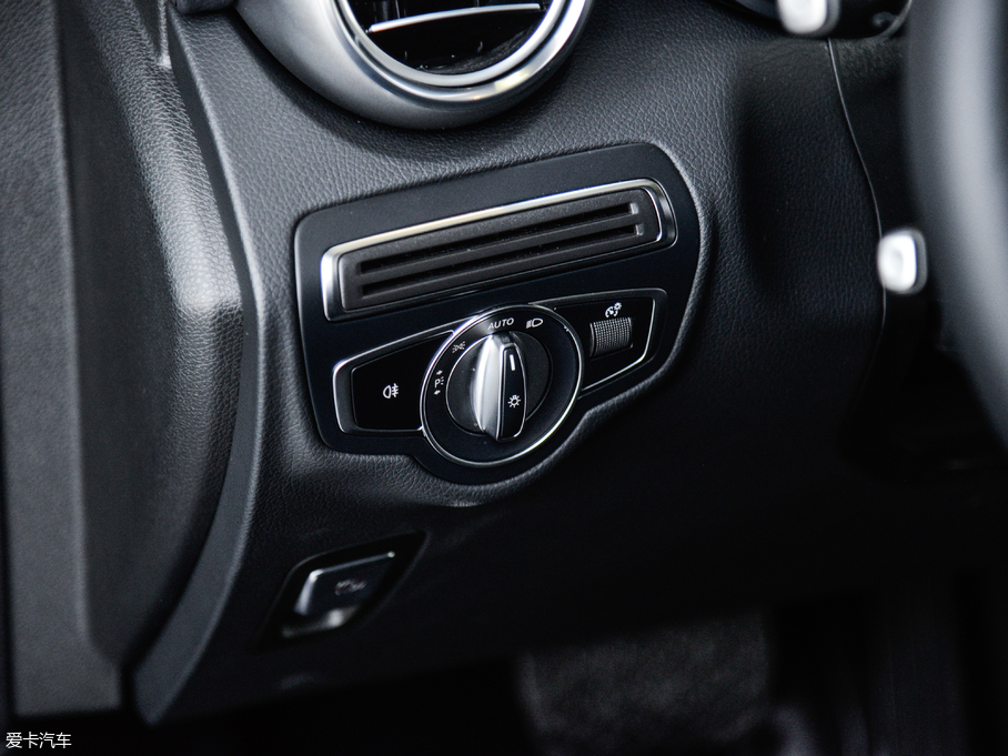 2019YGLCCoupe(M(jn)) GLC 200 4MATIC ISUV