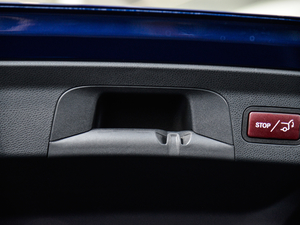 2019GLC 200 4MATIC ISUV g