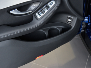 2019GLC 200 4MATIC ISUV g