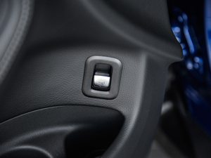 2019GLC 200 4MATIC ISUV g