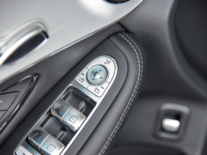 2019GLC 200 4MATIC ISUV g