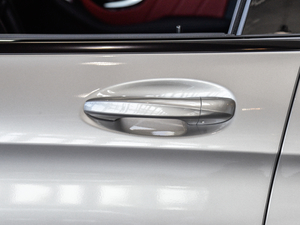 2019Ŀ GLC 200 4MATIC ISUV {T