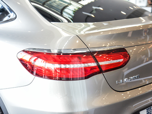 2019Ŀ GLC 200 4MATIC ISUV ^