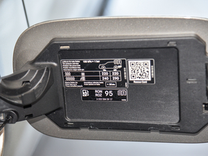 2019Ŀ GLC 200 4MATIC ISUV ^