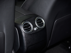 2019GLC 200 4MATIC ISUV g