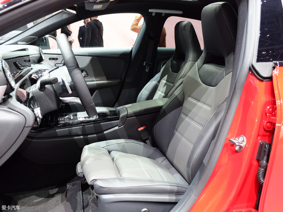 2019��YCLA�C��܇ ������