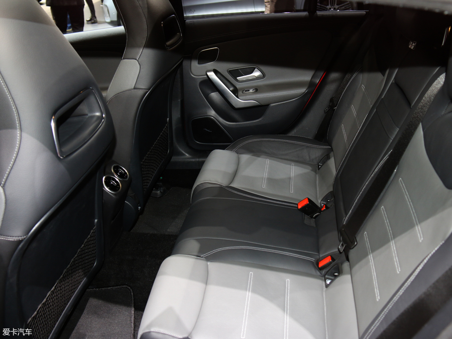 2019��YCLA�C��܇ ������