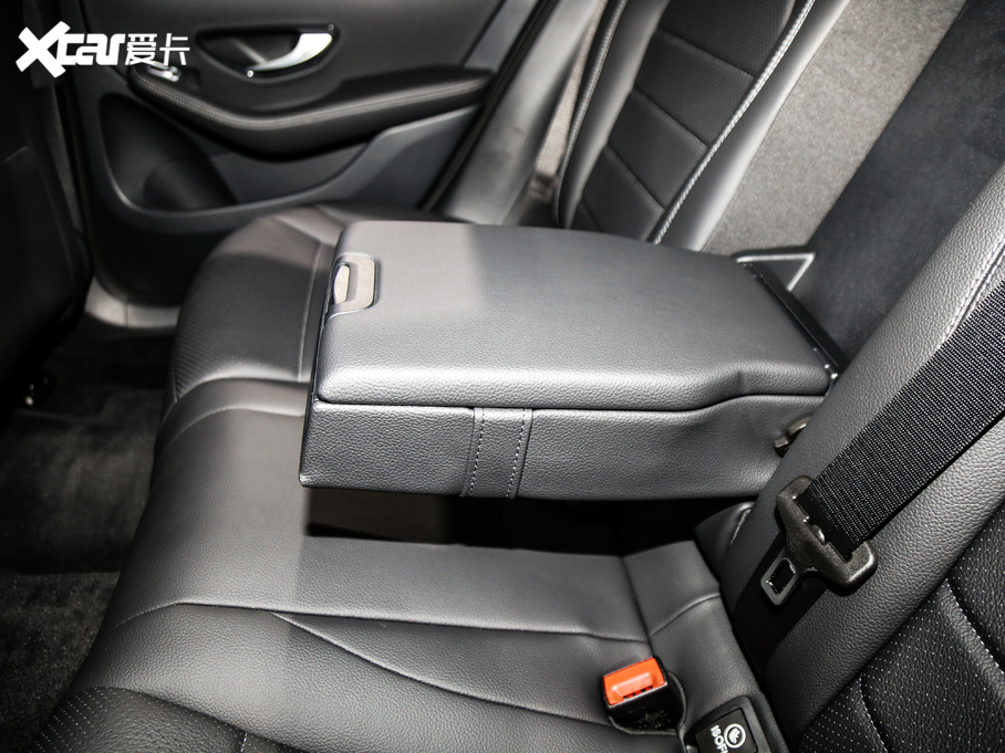 2020YGLCCoupe(M) GLC 260 4MATIC ISUV