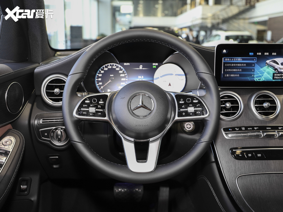 2020YGLCCoupe(M) GLC 300 4MATIC ISUV