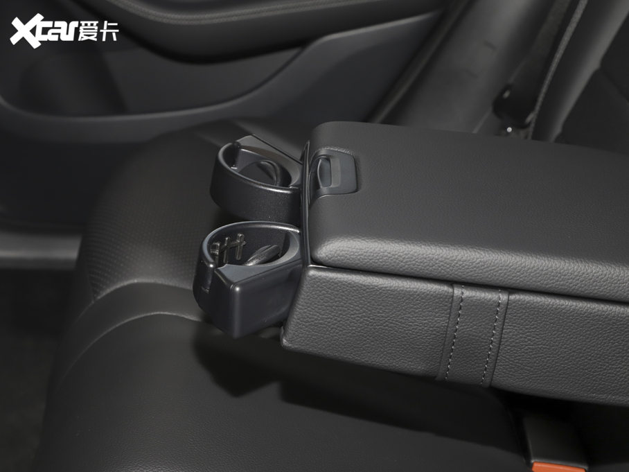 2020YGLCCoupe(M) GLC 260 4MATIC ISUV