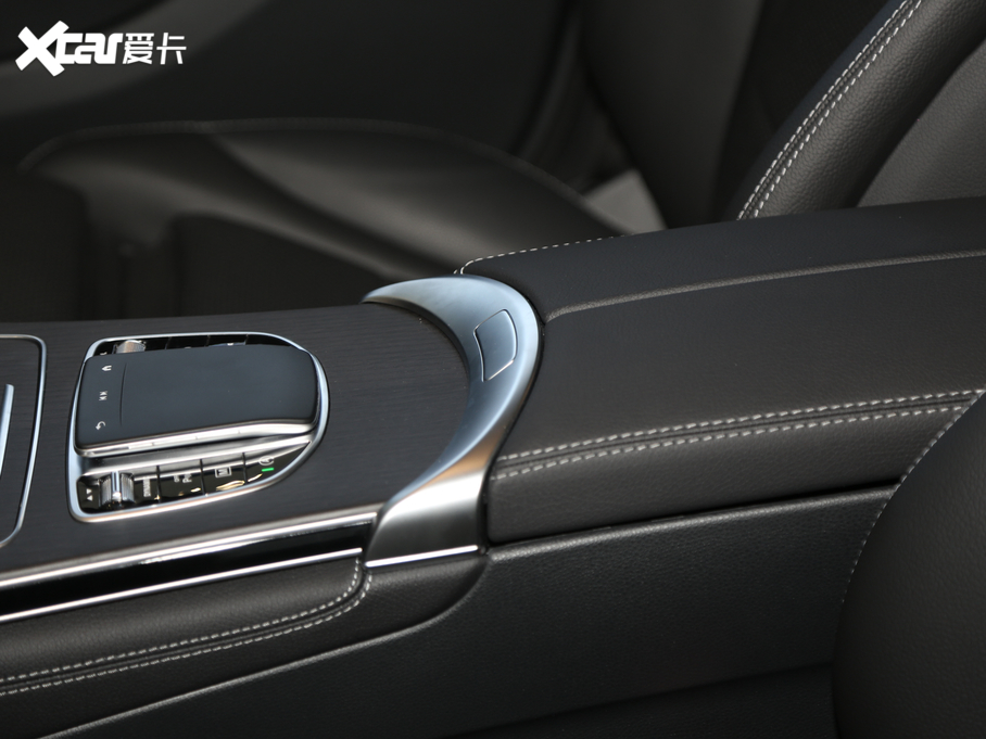 2020YGLCCoupe(M) GLC 300 4MATIC ISUV