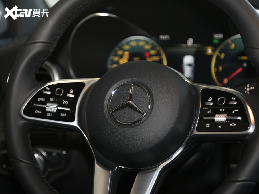 2020YGLCCoupe(M) GLC 300 4MATIC ISUV