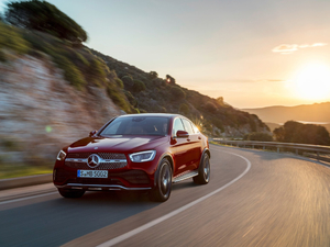 2020GLC 300 4MATIC ISUV w^