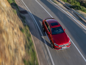 2020GLC 300 4MATIC ISUV w^