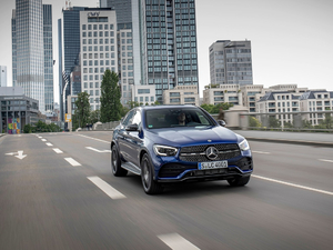 2020GLC 300 4MATIC ISUV w^