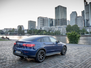 2020GLC 300 4MATIC ISUV w^