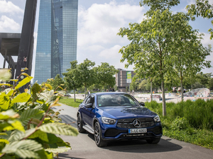 2020GLC 300 4MATIC ISUV w^