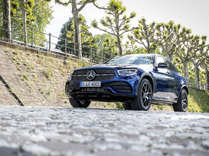 2020GLC 300 4MATIC ISUV w^