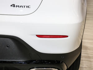 2020GLC 260 4MATIC ISUV ^