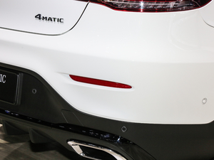 2020GLC 260 4MATIC ISUV ^