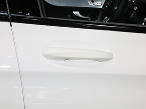 2020GLC 260 4MATIC ISUV ^