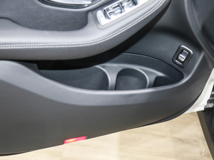 2020GLC 260 4MATIC ISUV g