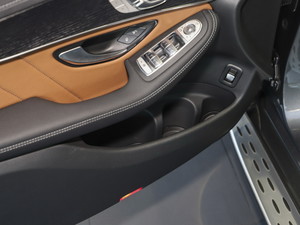 2020GLC 300 4MATIC ISUV ǰTg