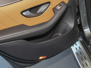 2020GLC 300 4MATIC ISUV g