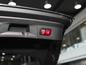 2020GLC 300 4MATIC ISUV g