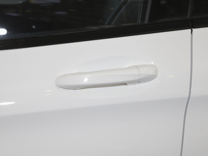 2020GLC 260 4MATIC ISUV ^