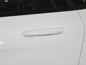 2020GLC 260 4MATIC ISUV ^