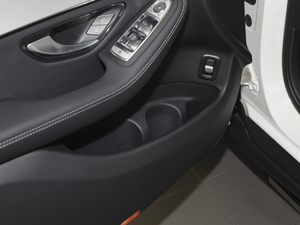 2020GLC 260 4MATIC ISUV g