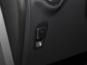 2020GLC 260 4MATIC ISUV п؅^(q)