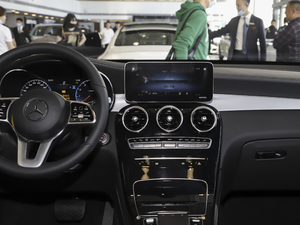 2020GLC 260 4MATIC ISUV п؅^(q)