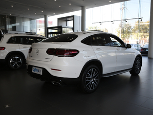 2020GLC 300 4MATIC ISUV w^