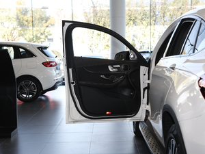 2020GLC 300 4MATIC ISUV {λ܇T