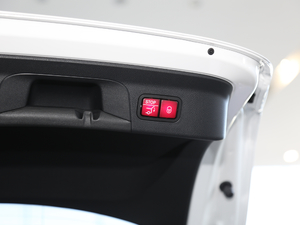 2020GLC 300 4MATIC ISUV g