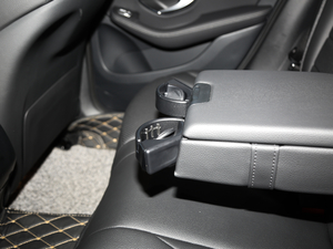 2020GLC 300 4MATIC ISUV g