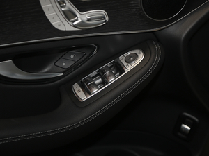 2020GLC 300 4MATIC ISUV {܇ƅ^	