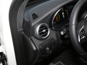 2020GLC 300 4MATIC ISUV п؅^(q)