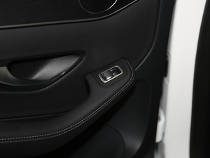 2020GLC 300 4MATIC ISUV п؅^