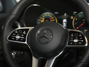 2020GLC 300 4MATIC ISUV п؅^