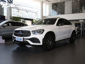 2020款奔驰glc 轿跑suv