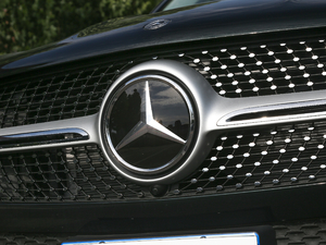 2020GLE 450 4MATIC r ^