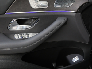 2020GLE 450 4MATIC r g