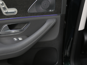 2020GLE 450 4MATIC r g