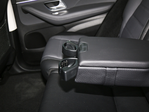 2020GLE 450 4MATIC r g