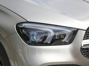 2020GLE 450 4MATIC r ^