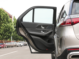 2020款GLE 450 4MATIC 时尚型 左后车门